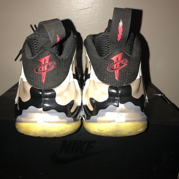Nike Foamposite “fighter Jet” - Picture 2 of 3